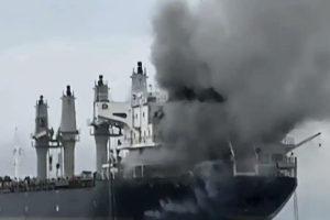 Hürmüz Boğazı’nda Çinli mürettebatlı tankere saldırı, gerilim arttı