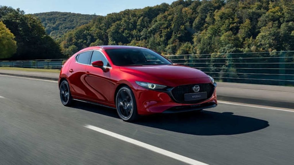 Mazda elektrikli araç hedeflerini 2029’a erteleyip hibrite yöneldi